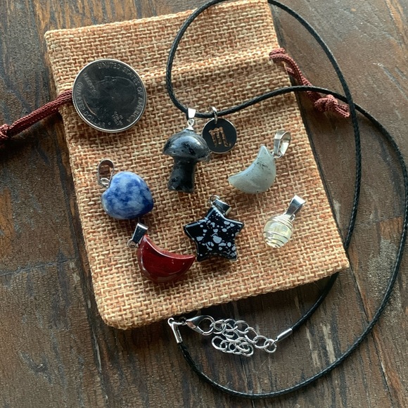 Crystals for Scorpio! Labradorite Citrine Sodalite Larvikite Red Jasper Obsidian - Picture 2 of 3